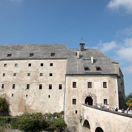 ホテル Burg Altpernstein Micheldorf in Oberösterreich エクステリア 写真