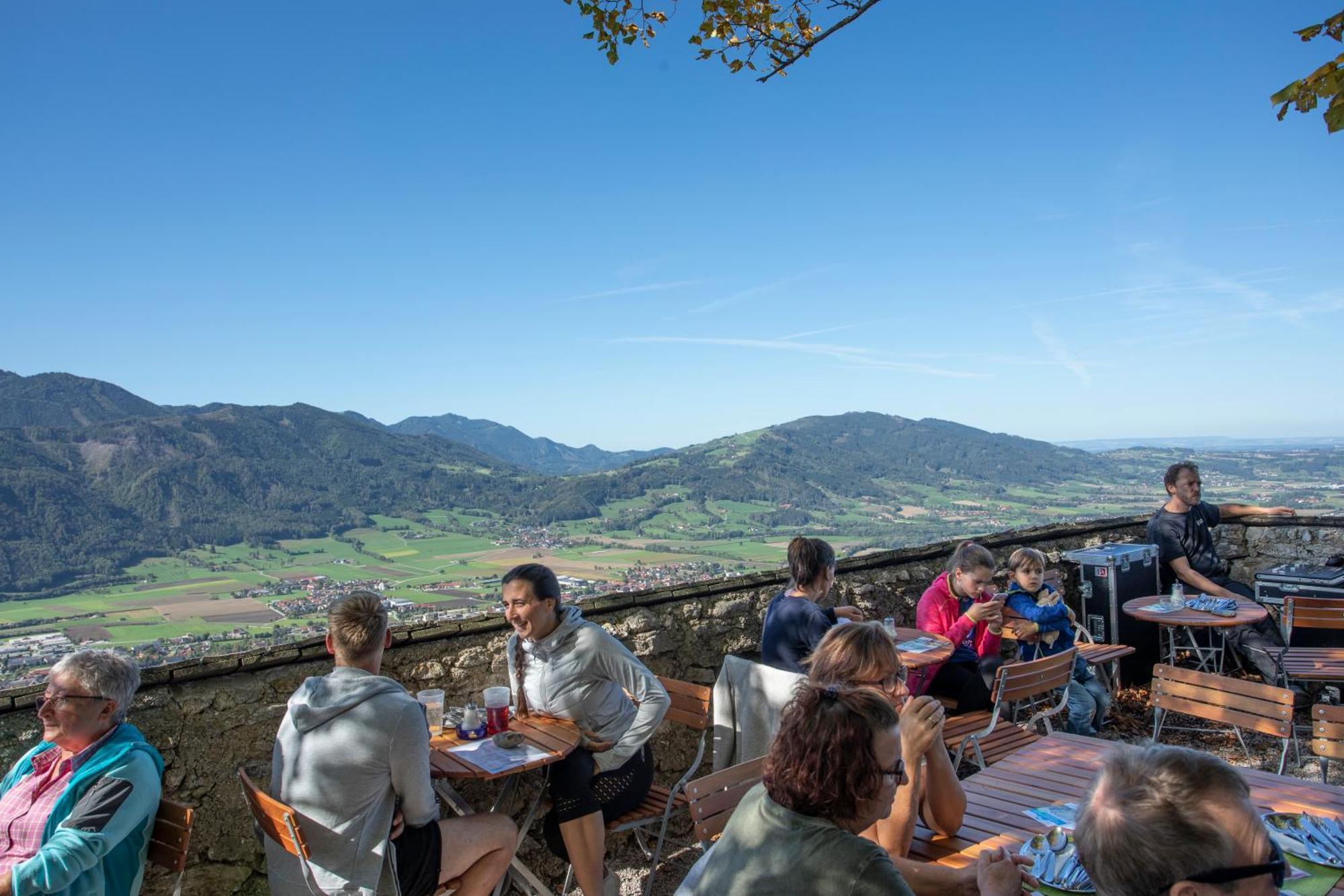 ホテル Burg Altpernstein Micheldorf in Oberösterreich エクステリア 写真