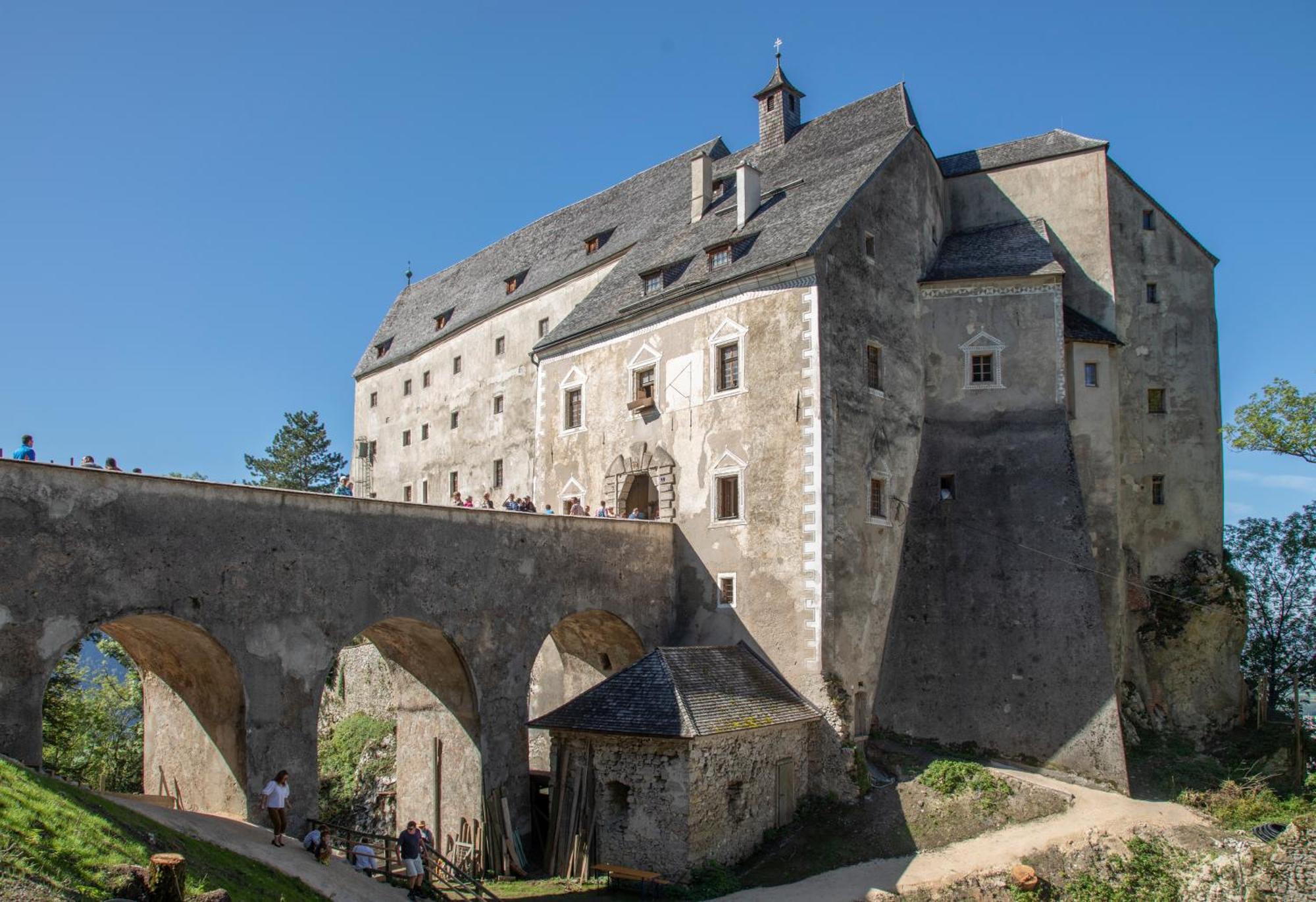 ホテル Burg Altpernstein Micheldorf in Oberösterreich エクステリア 写真